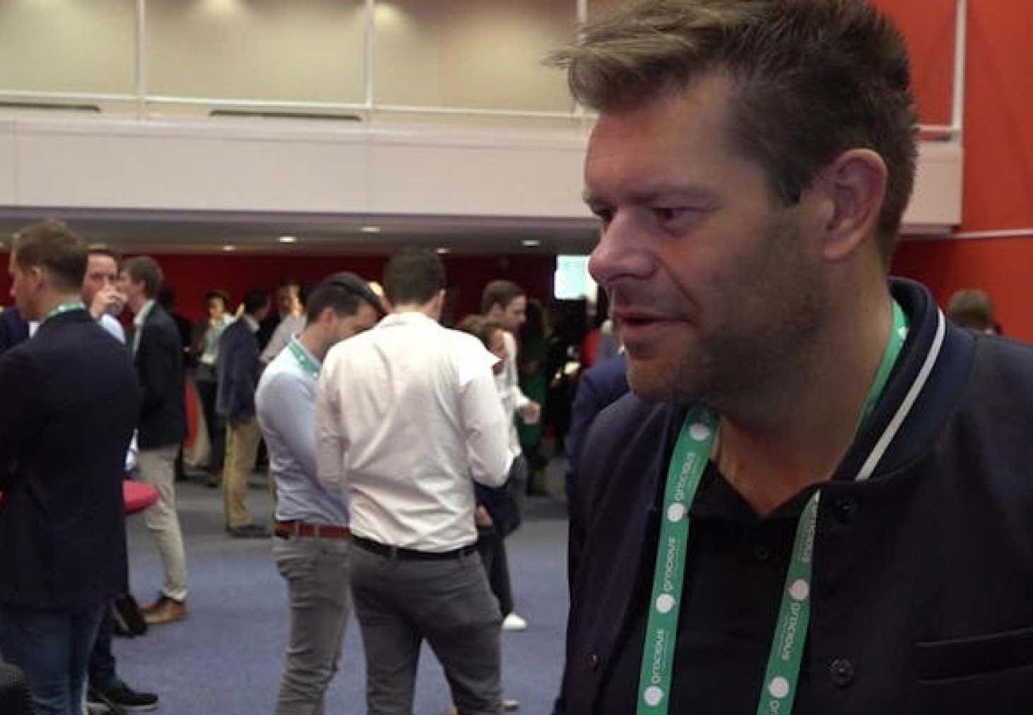 Meerdere video's op de pagina_8