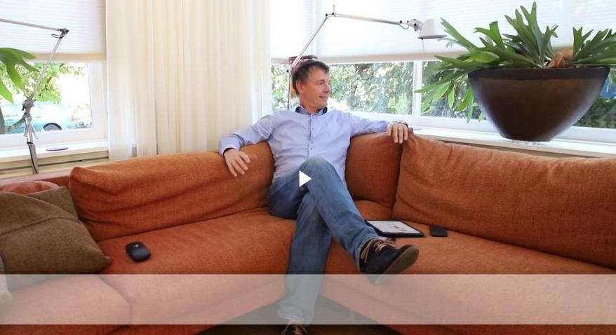 Mix of video on one page_23